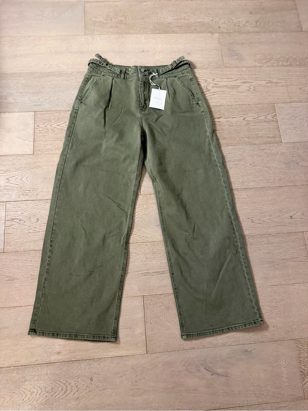Kancan NWT Olive Green wide leg Pants
